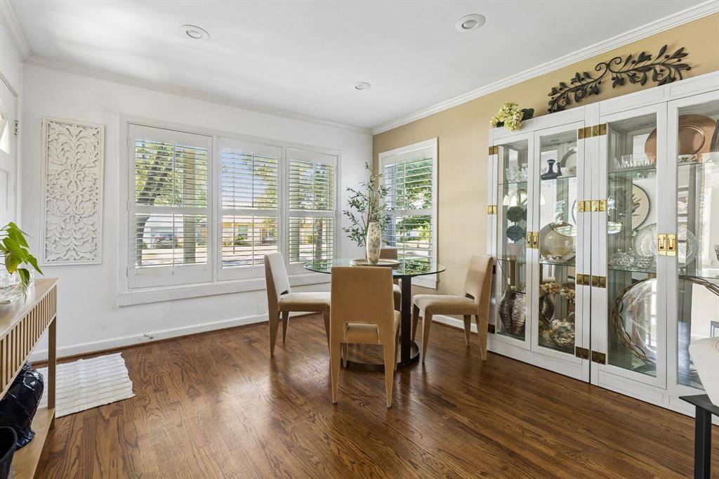 3715 Valley Ridge Road, Dallas, TX 75220