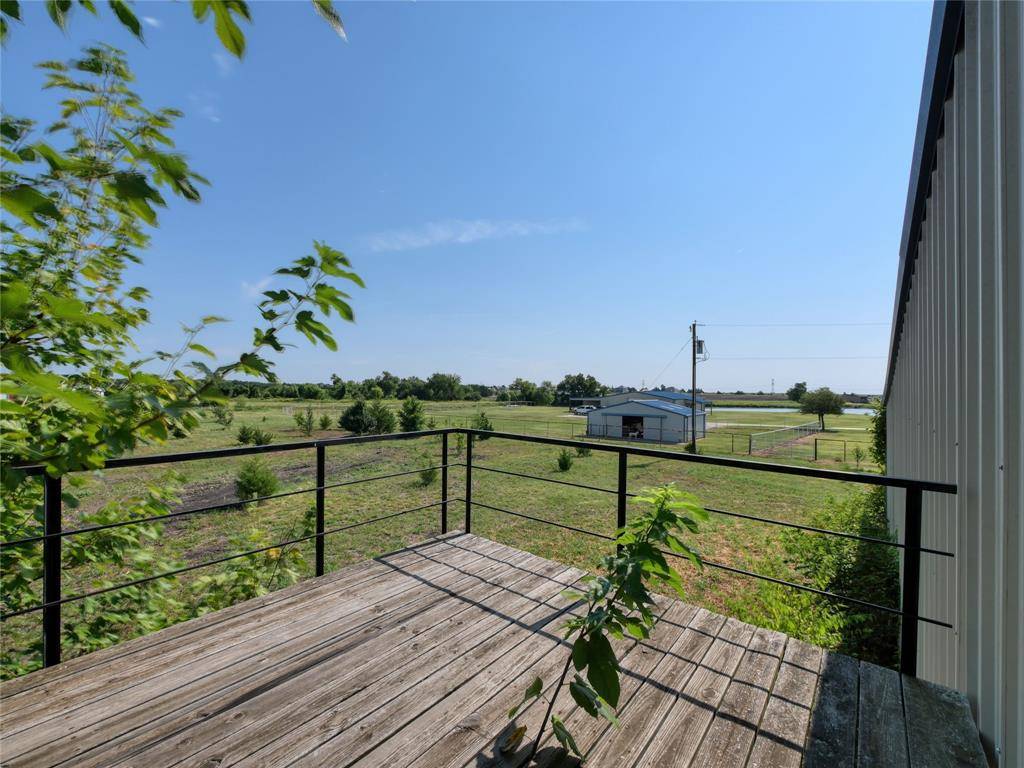 2944 CR-596, Nevada, TX 75173