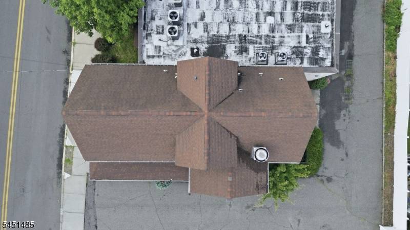 15 Wallington Ave, Wallington Boro, NJ 07057