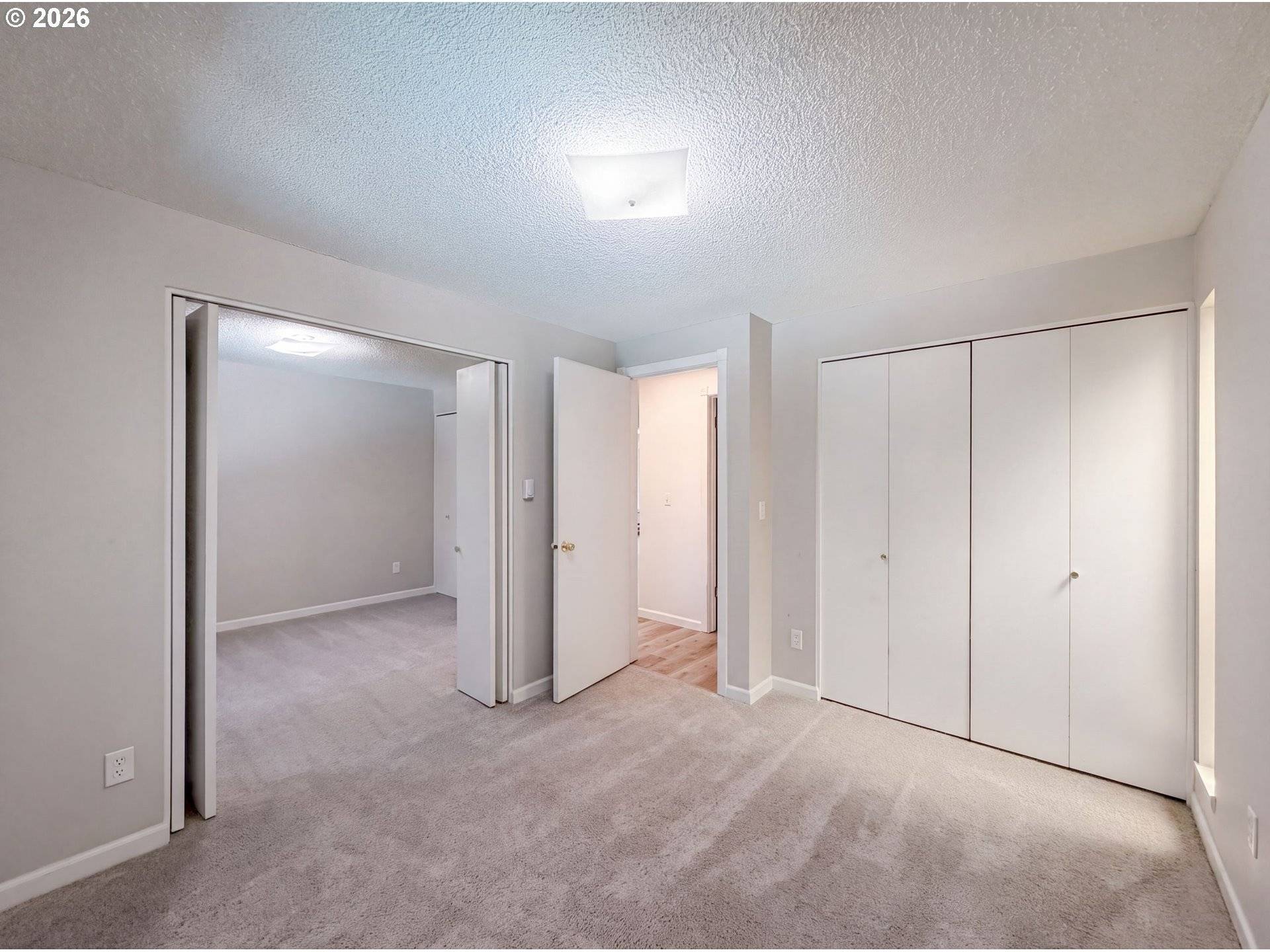 650 SW Meadow DR #209, Beaverton, OR 97006