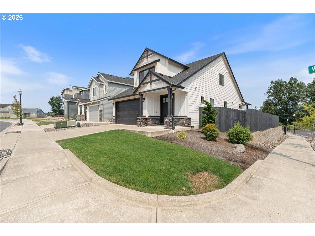331 W MAPLE ST, Washougal, WA 98671
