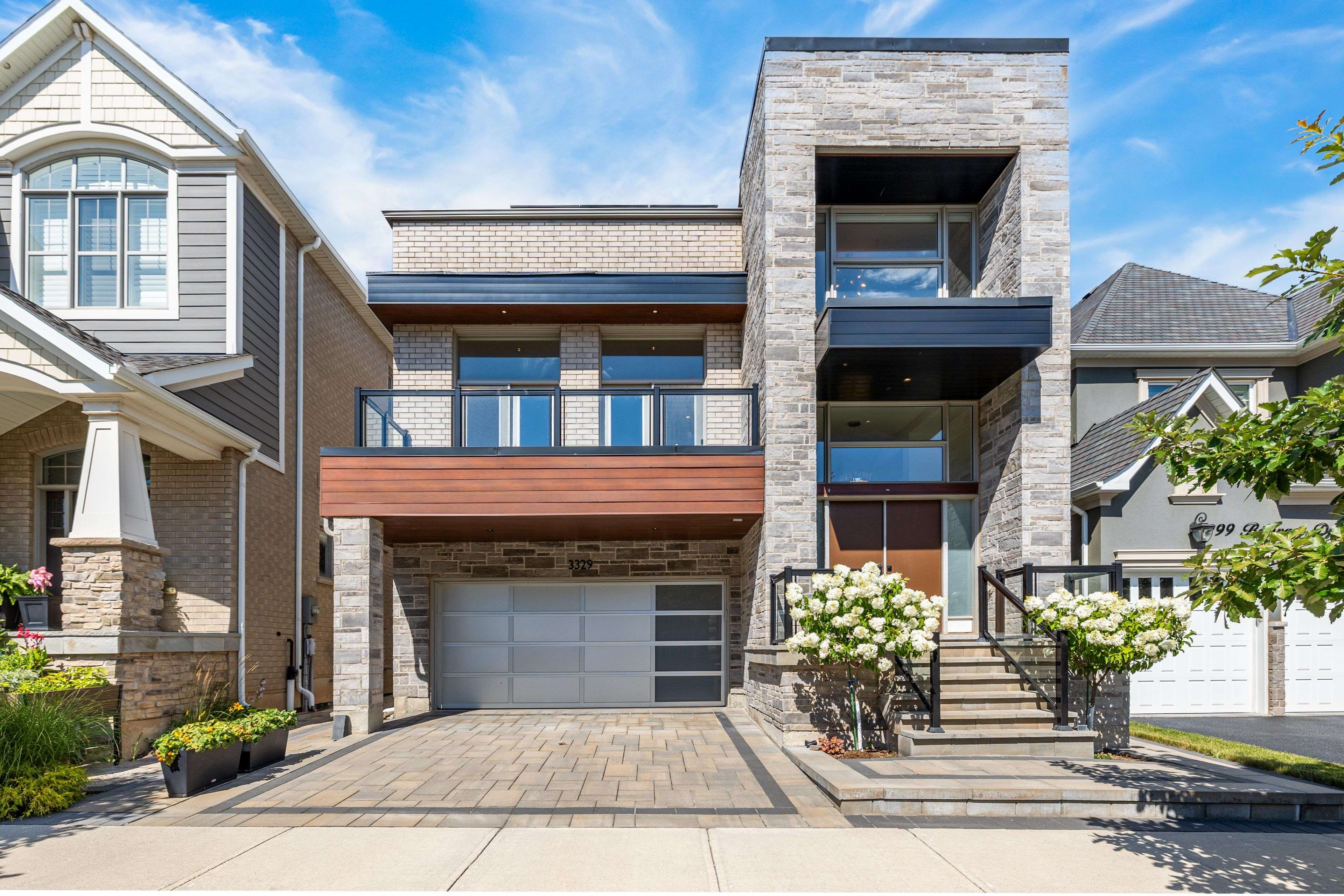 3329 Merion GDNS, Oakville, ON L6M 5K9