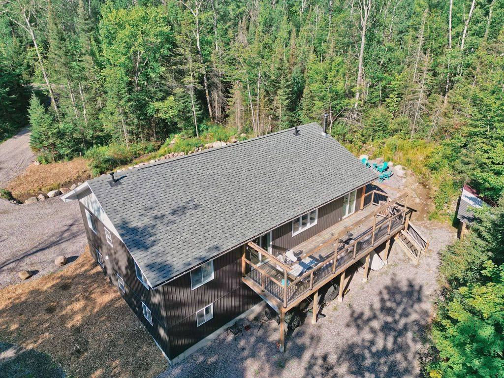 1170 Alderdale RD, Powassan, ON P0H 1Z0