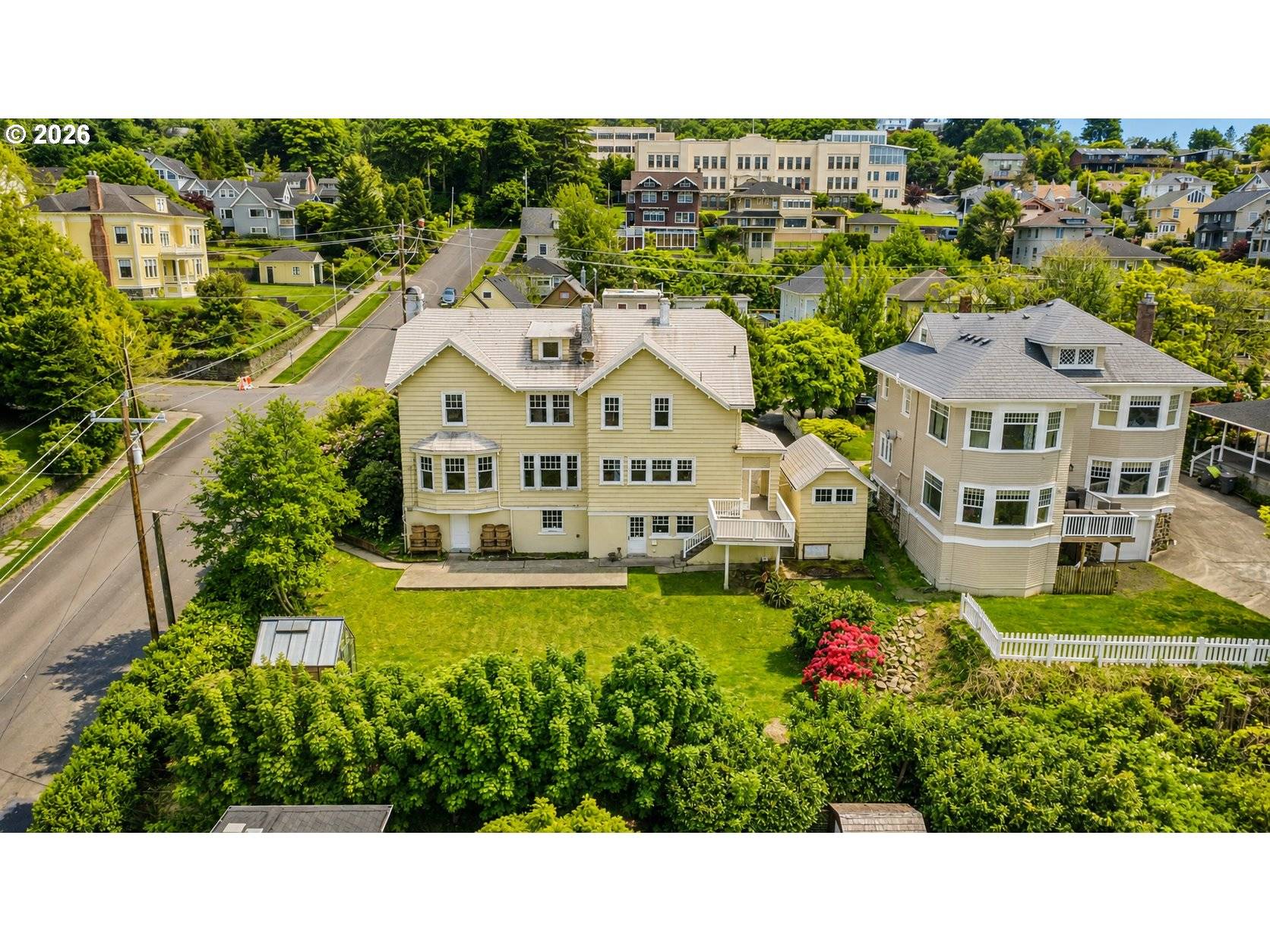1684 IRVING AVE, Astoria, OR 97103