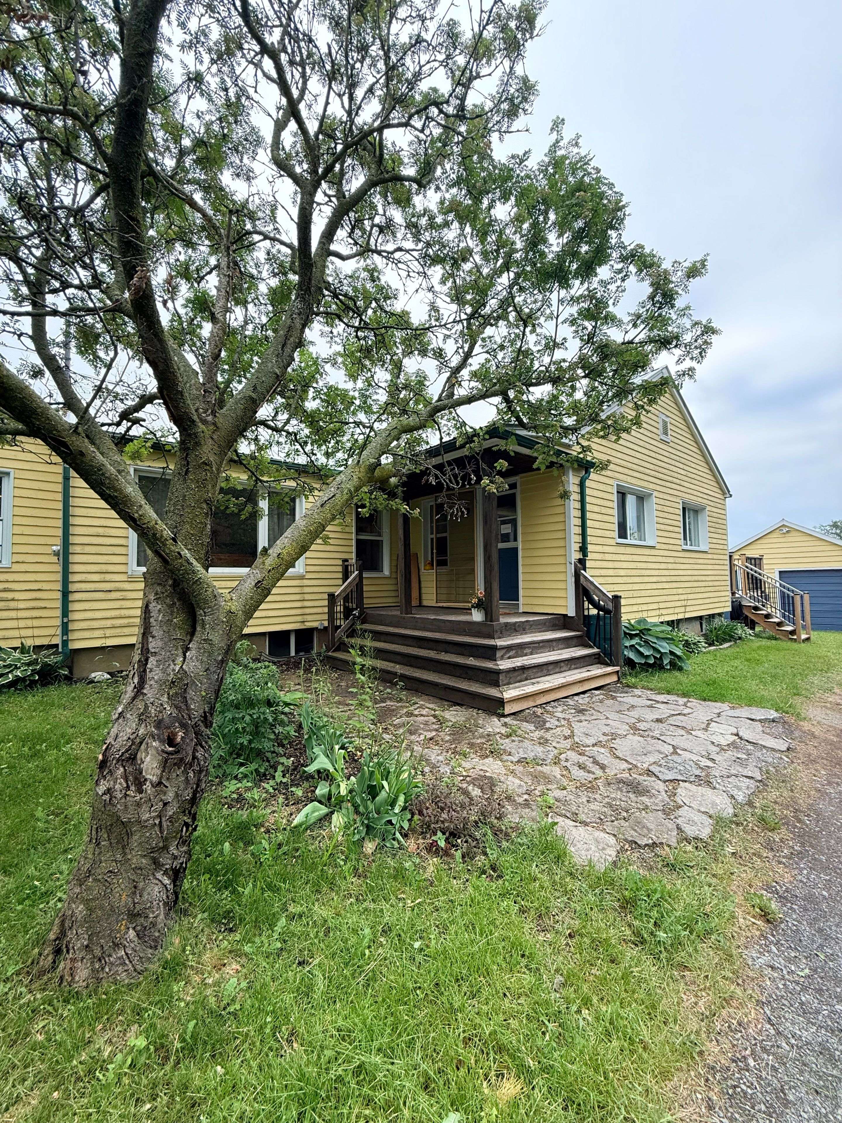 5790 County Road 2 N/A, Loyalist, ON K0H 2H0