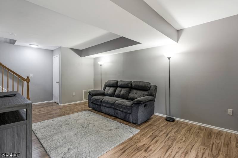 3611 Royce Ct, Hillsborough Twp., NJ 08844