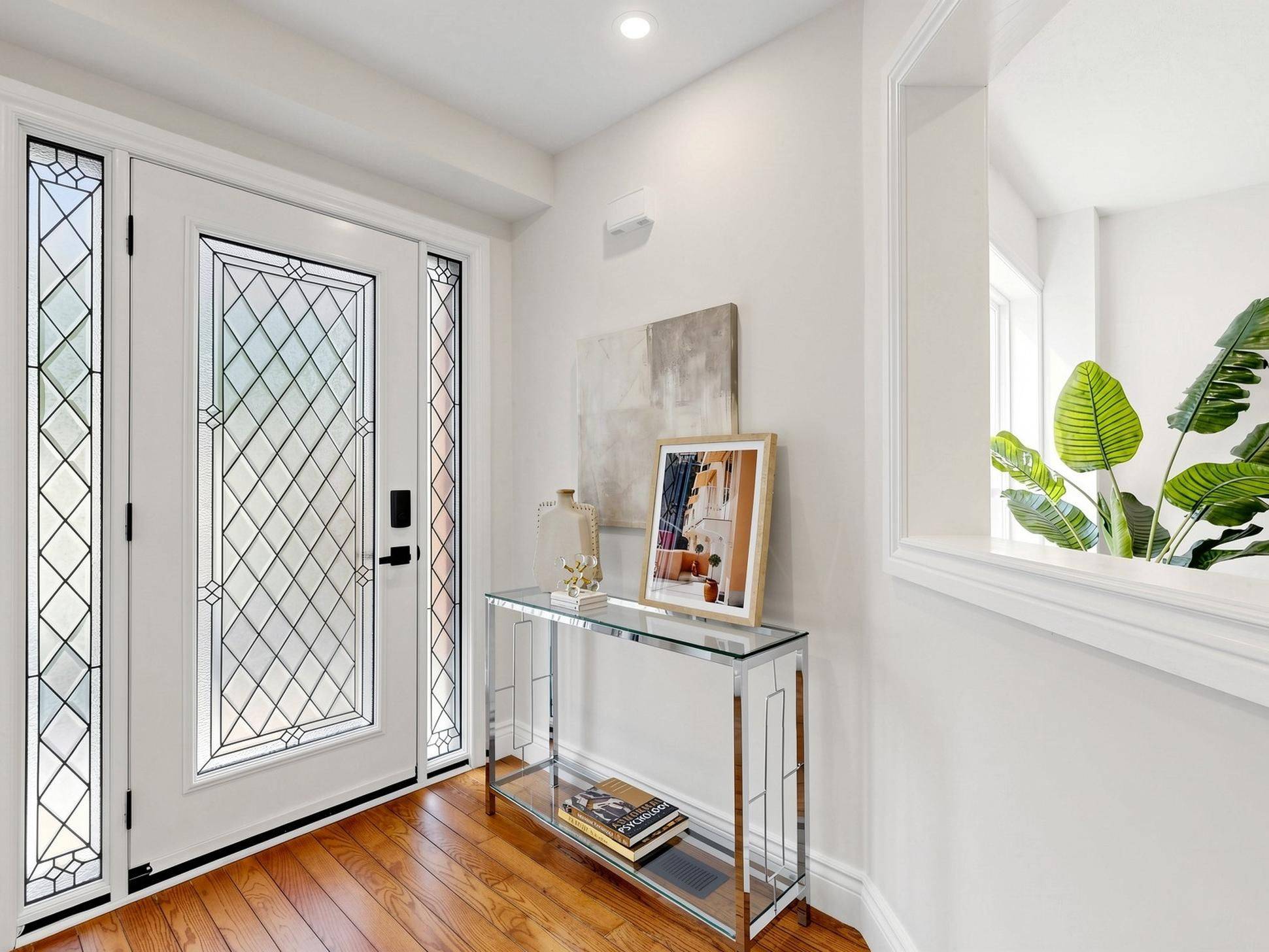 18 Howes ST, Ajax, ON L1T 3V5