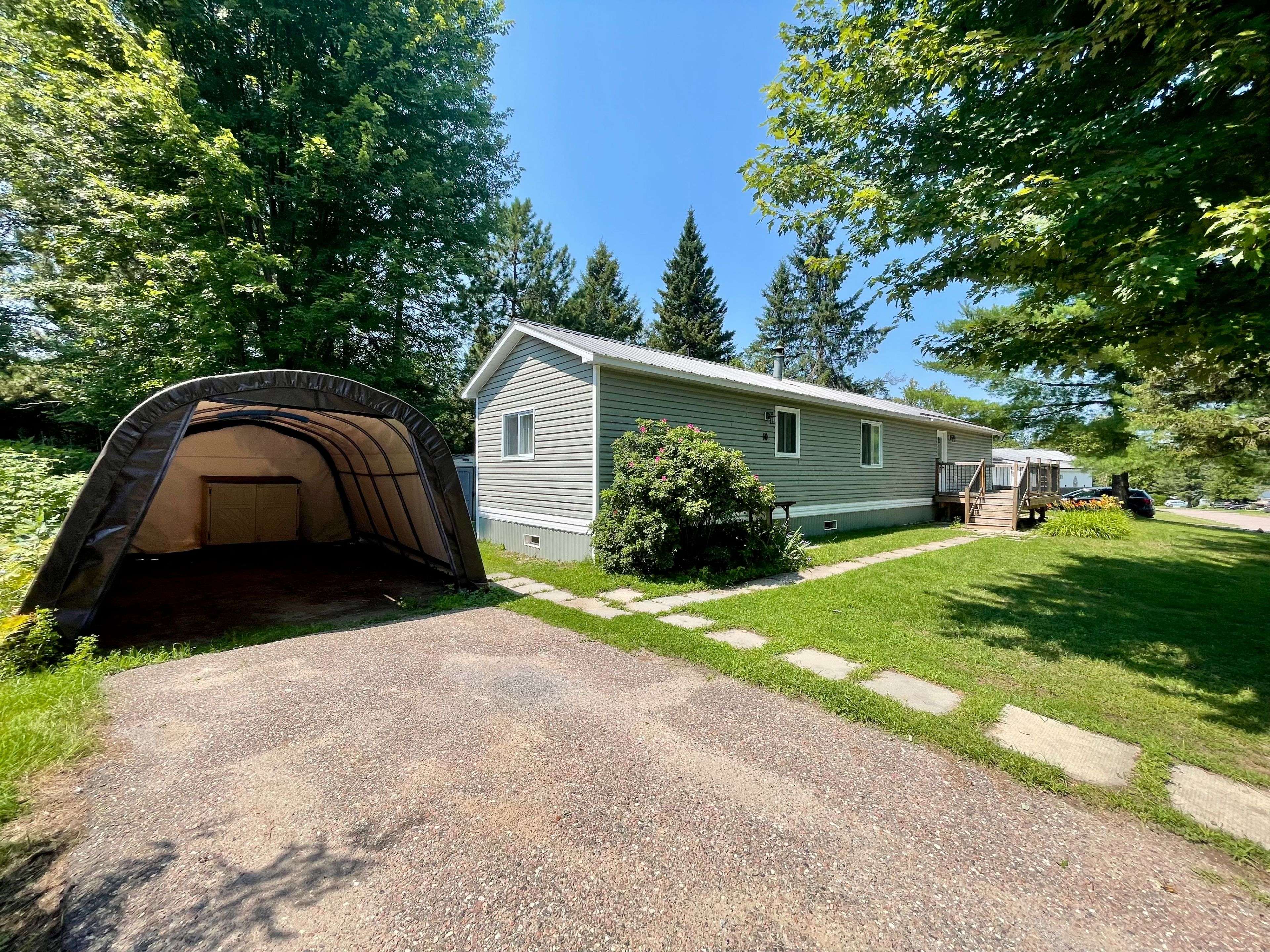 10 ROBERT COLIN LN, Whitewater Region, ON K0J 1K0