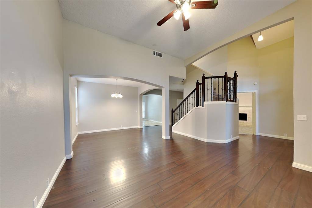 6916 Chateau Drive, Frisco, TX 75035