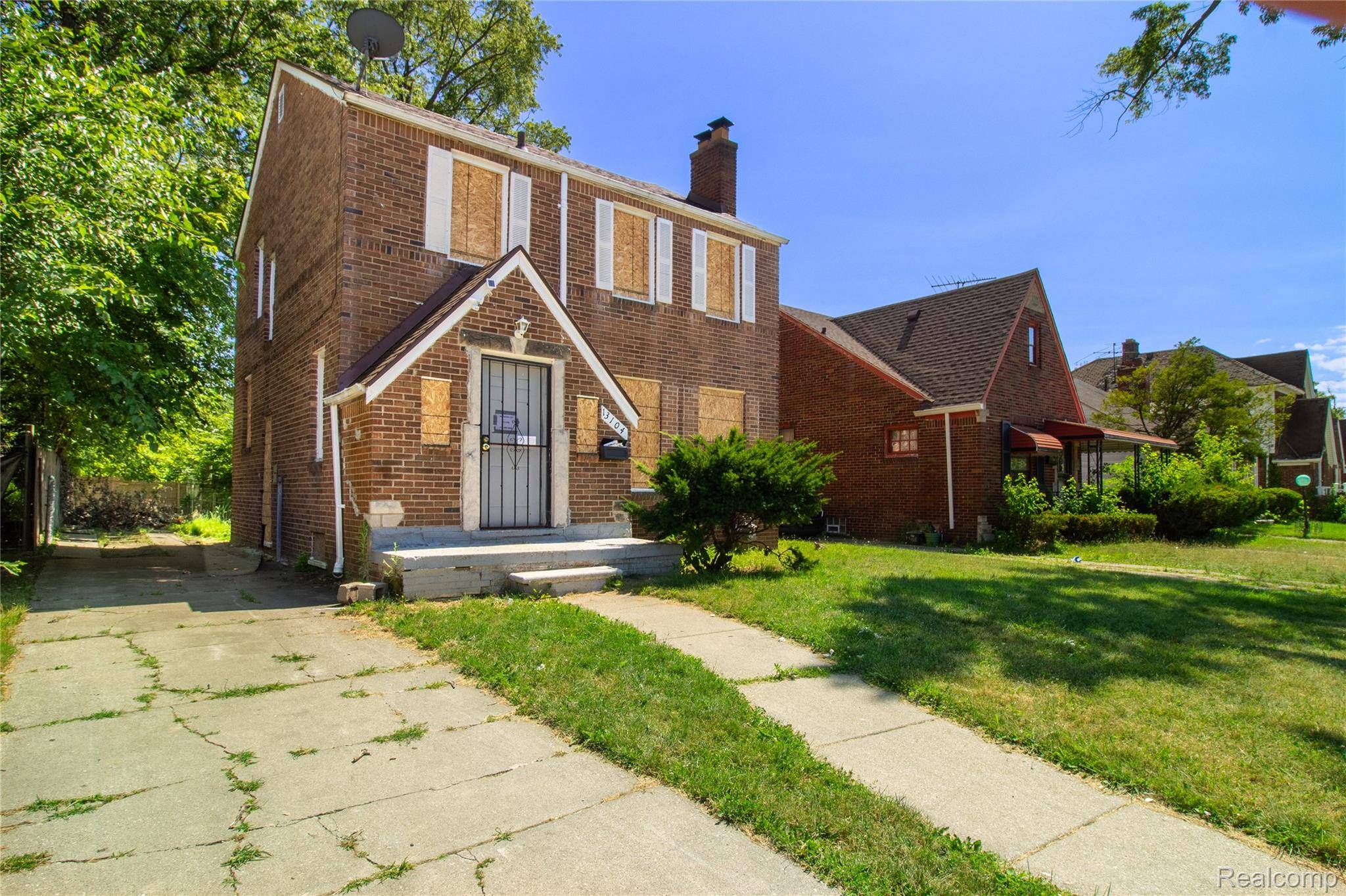 13104 Longview ST, Detroit, MI 48213