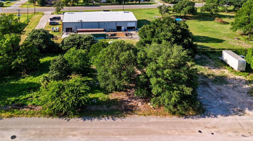 108 Angela Street, Azle, TX 76020