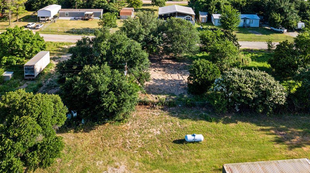 108 Angela Street, Azle, TX 76020
