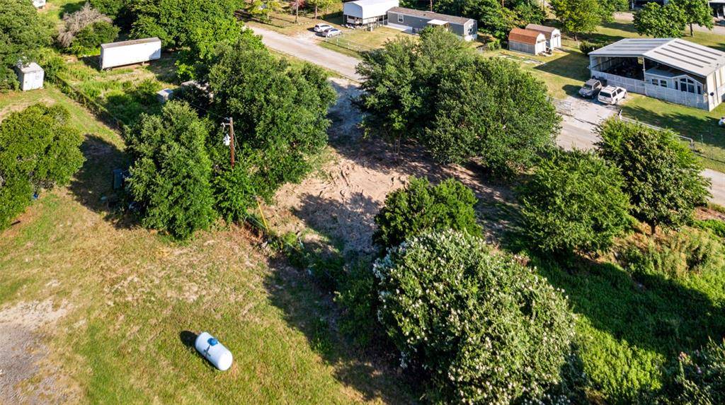 108 Angela Street, Azle, TX 76020