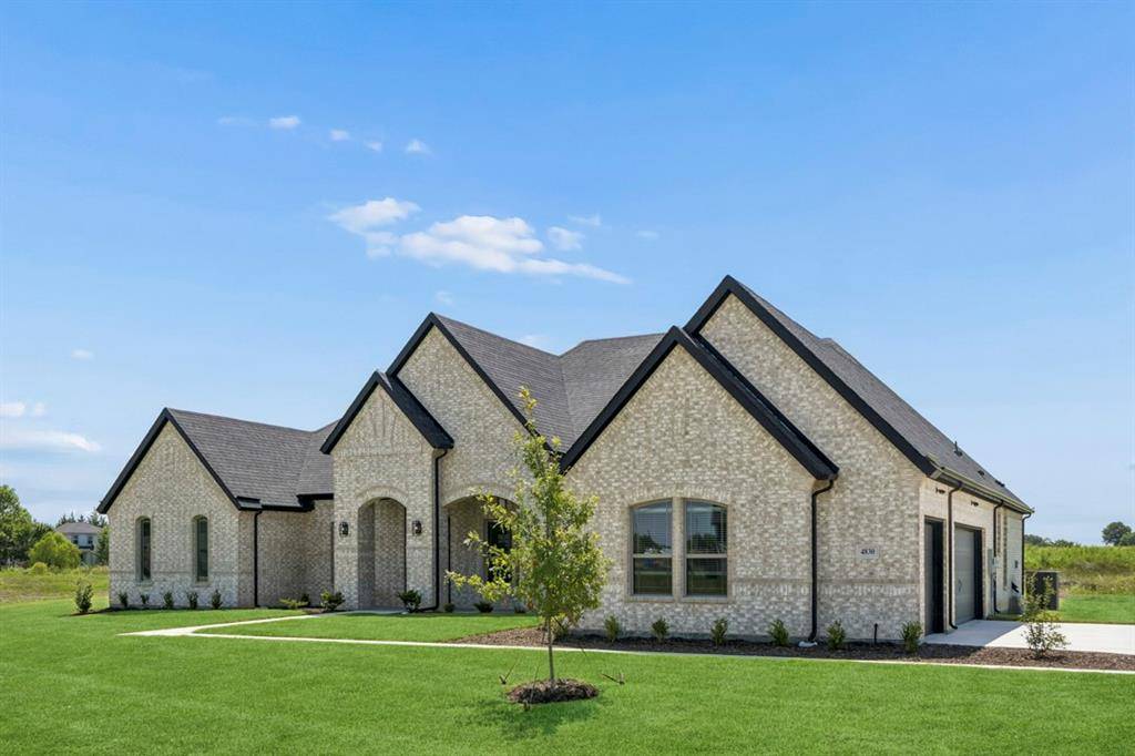 4830 Matador Ranch Road, Waxahachie, TX 75165