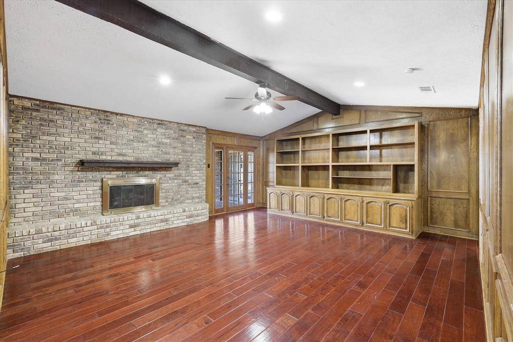 114 Stone Canyon Drive, Highland Village, TX 75077