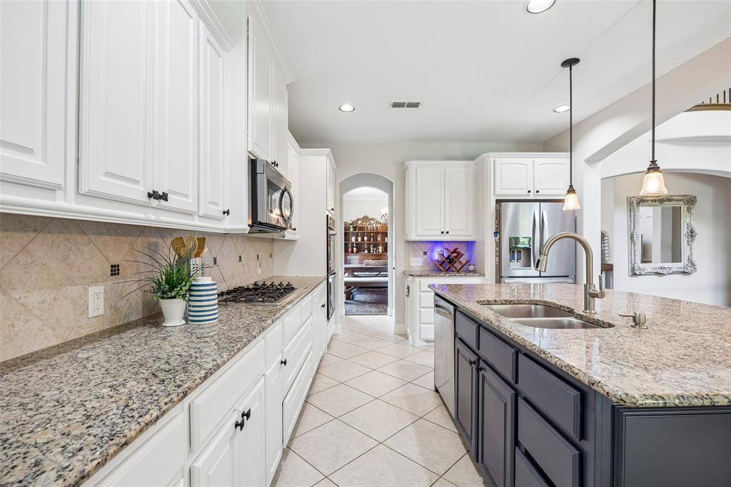 4212 Oxbow Drive, Mckinney, TX 75072