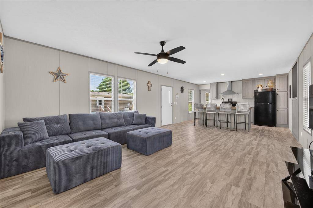 443 Masthead Road, Gun Barrel City, TX 75156