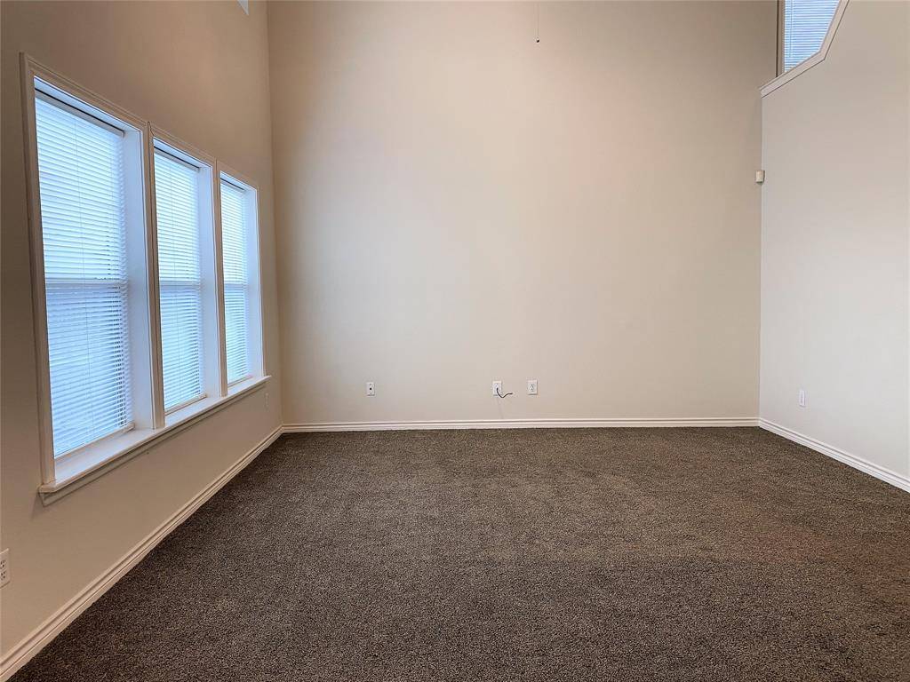 8814 Tucker Street, Cross Roads, TX 76227