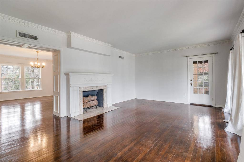 4526 Fairway Avenue, Highland Park, TX 75219