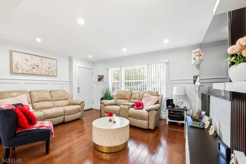 303-305 N 13Th St, Newark City, NJ 07107