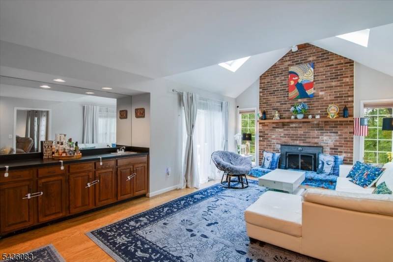 58 Musiker Ave, Randolph Twp., NJ 07869