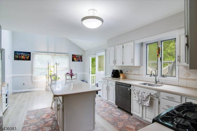58 Musiker Ave, Randolph Twp., NJ 07869
