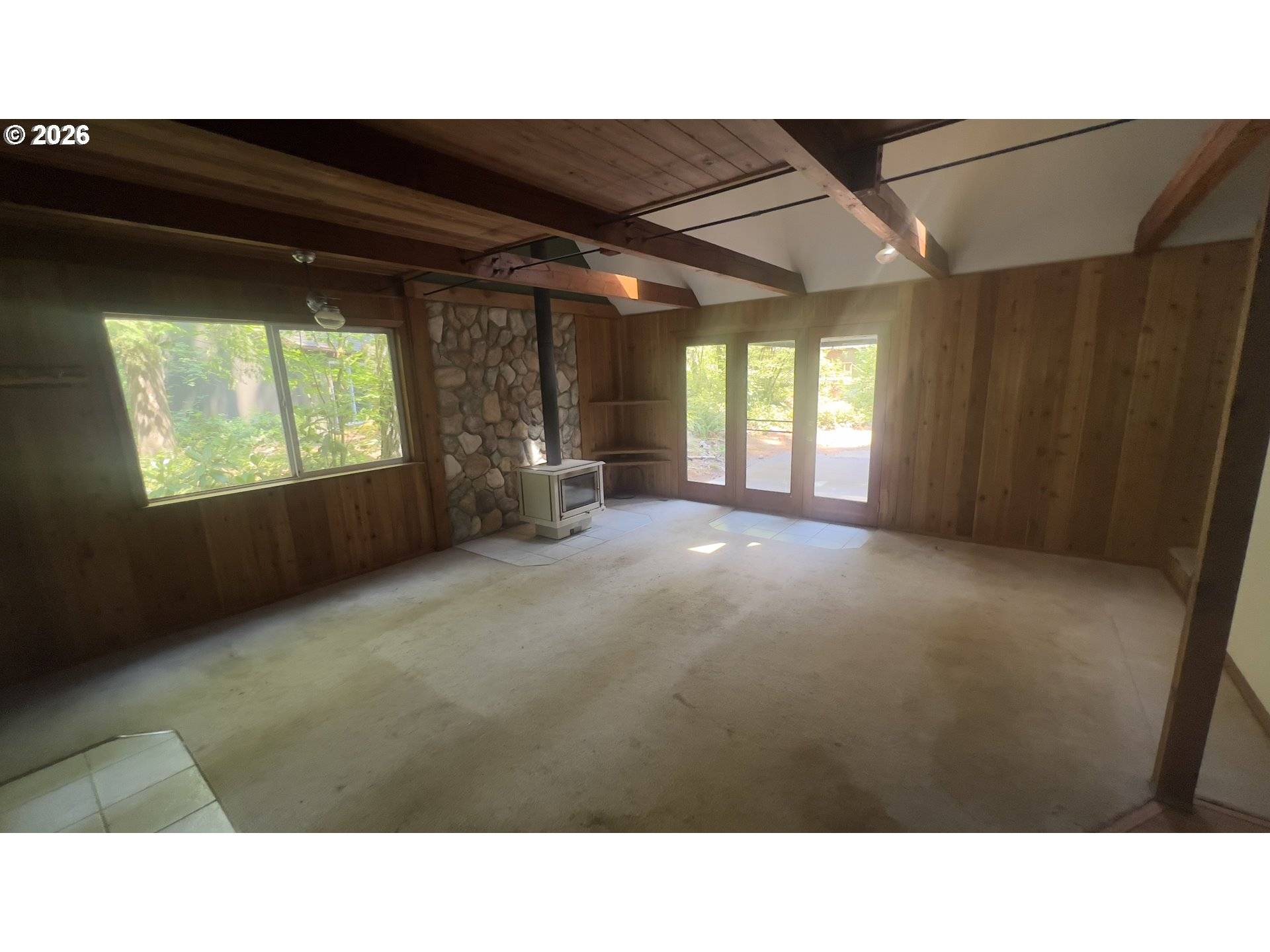 172 Midway RD, Cougar, WA 98616