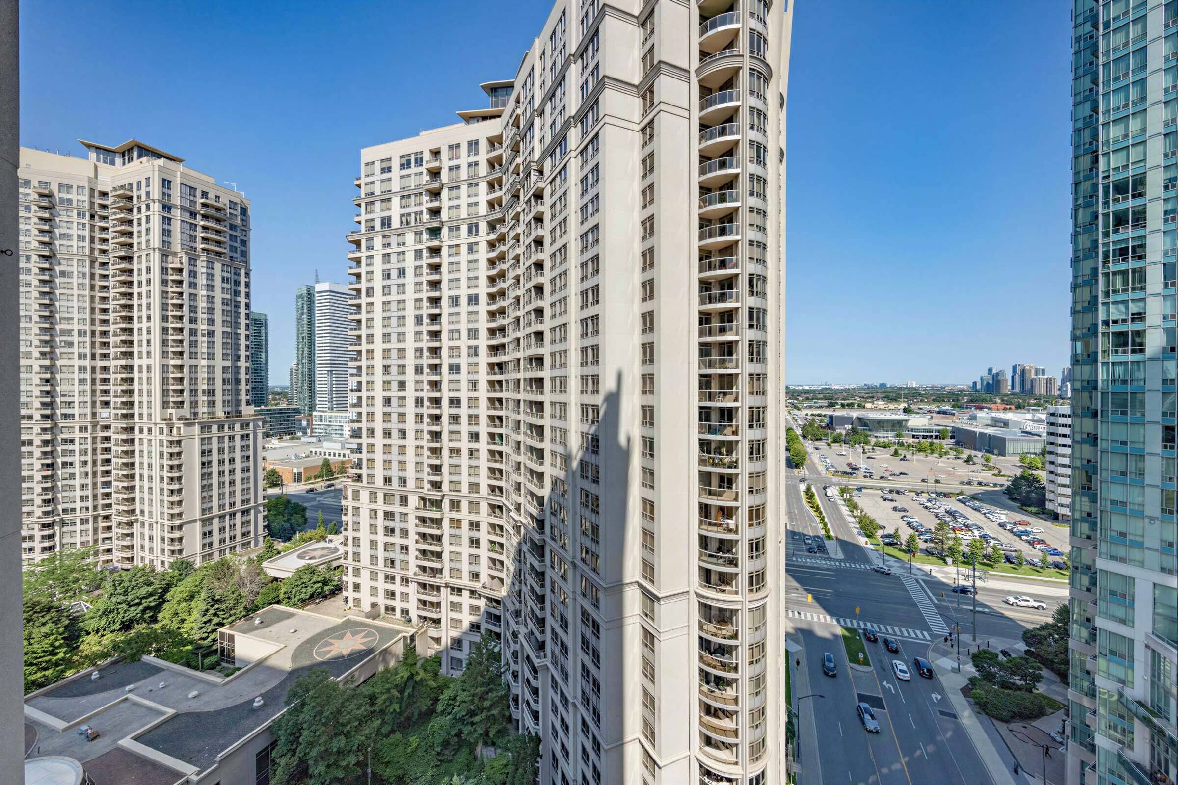 3880 Duke Of York BLVD #1906, Mississauga, ON L5B 4M7