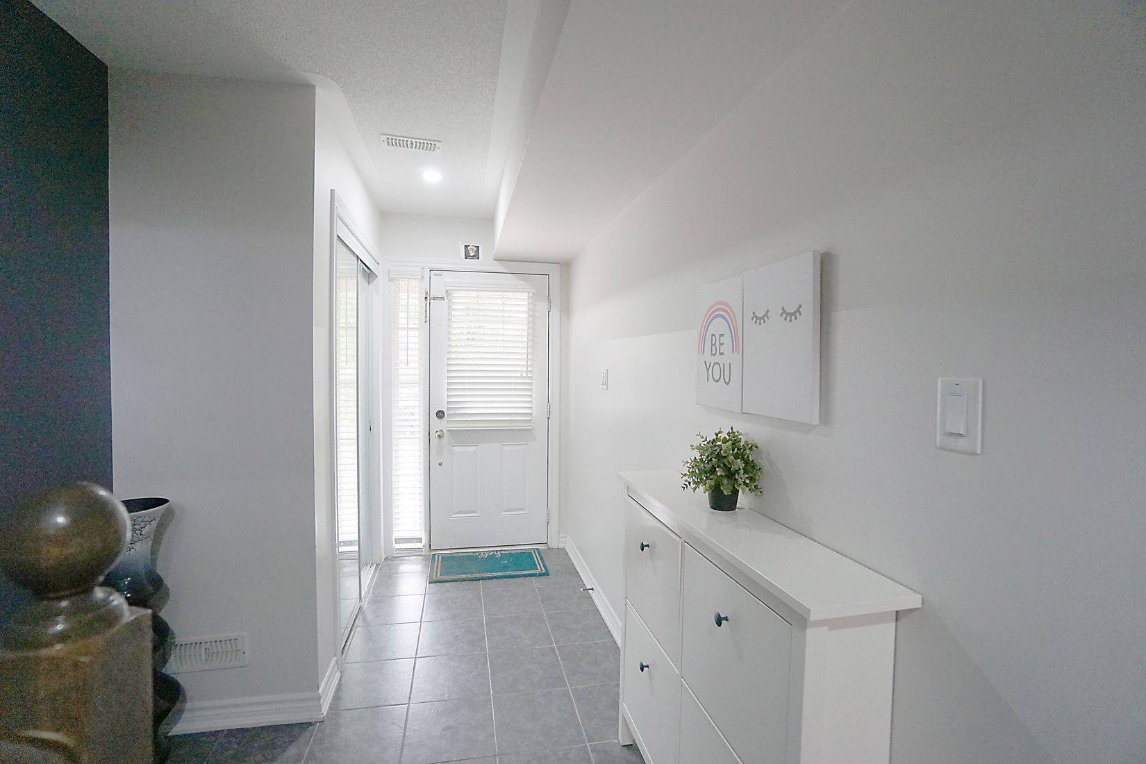 15 Magdalene CRES, Brampton, ON L6Z 0G9