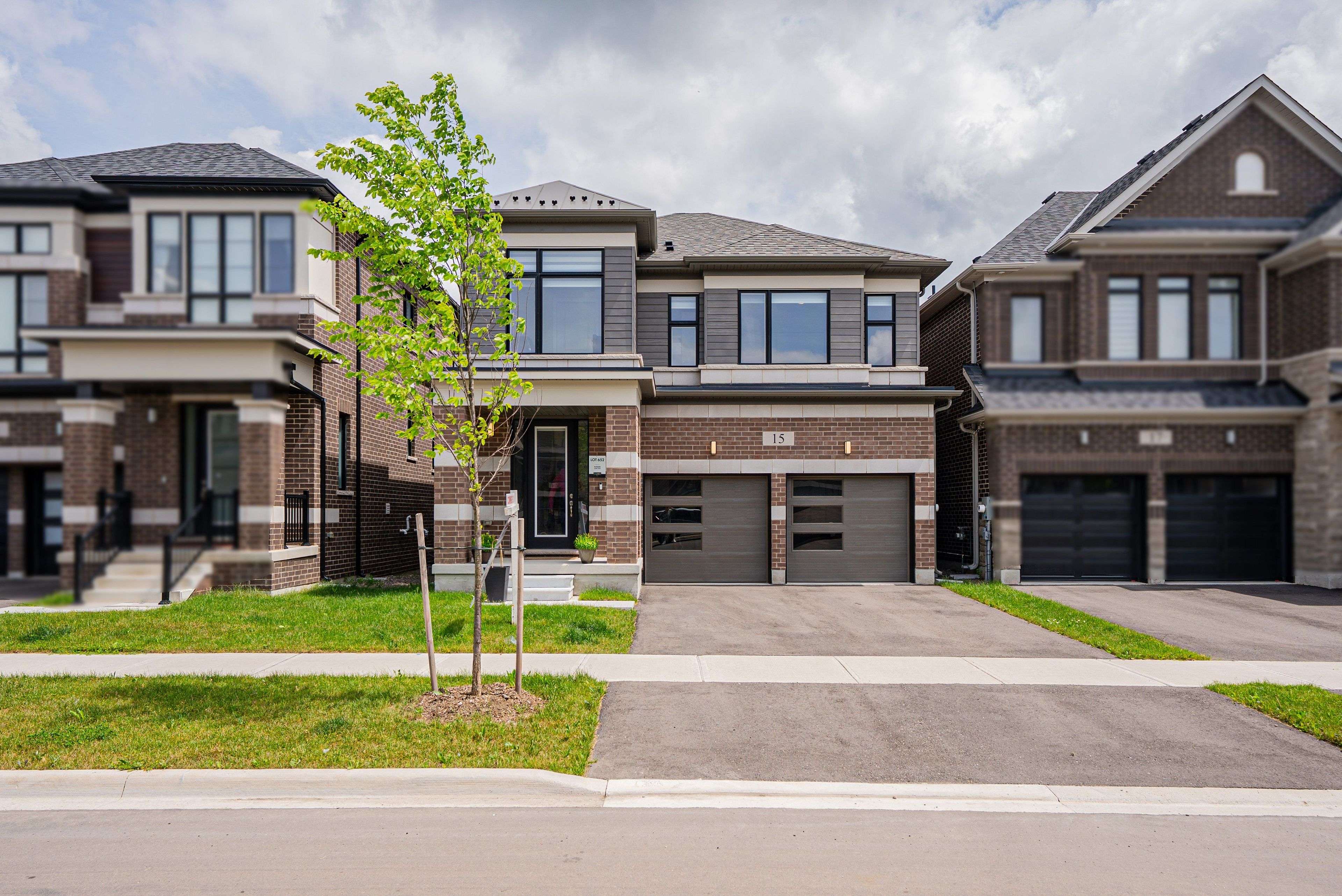 15 Tyler AVE, Erin, ON N0B 1T0