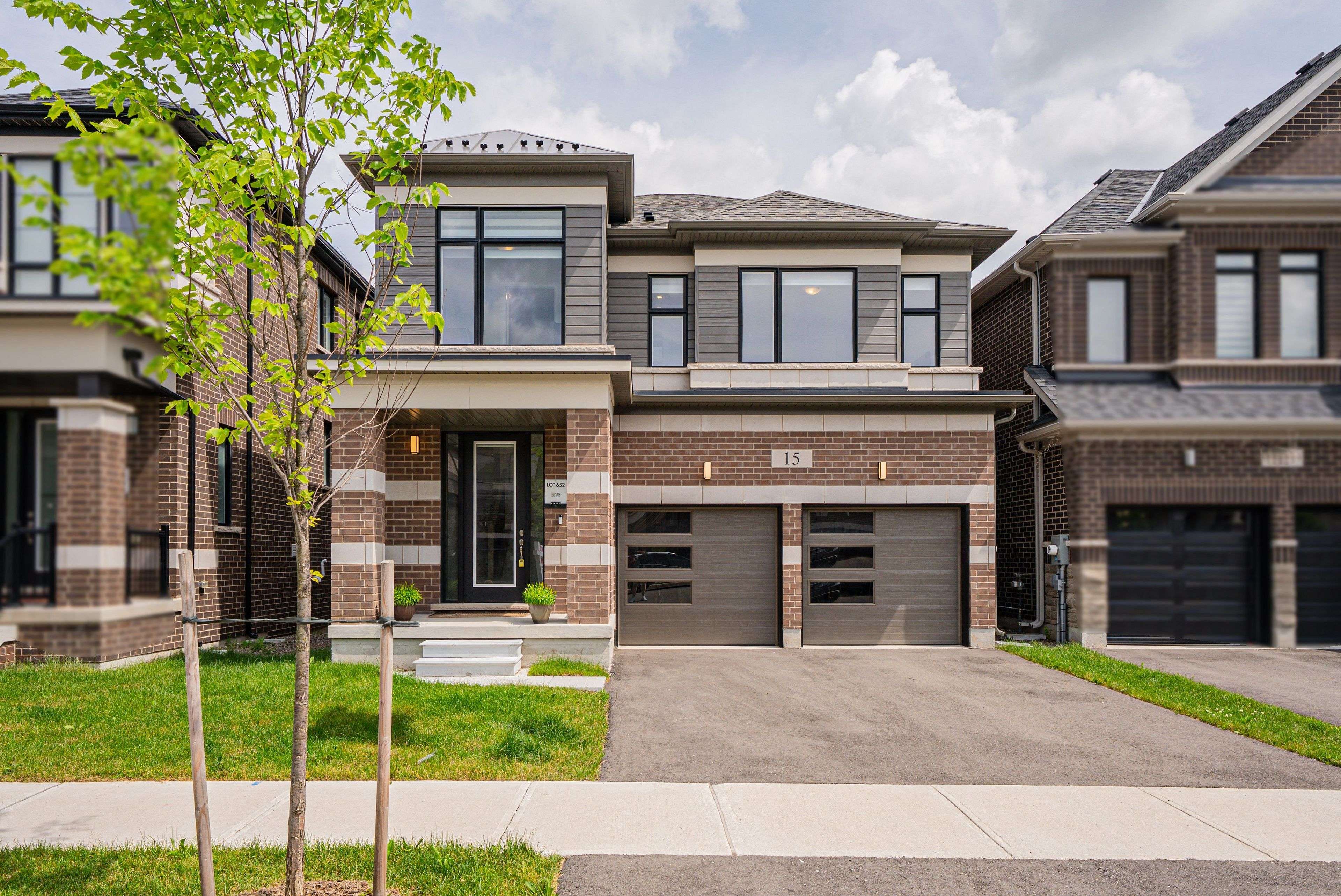 15 Tyler AVE, Erin, ON N0B 1T0