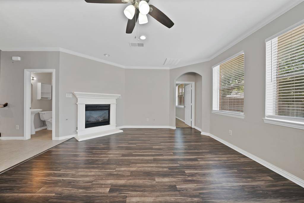 4833 Bridle Path Way, Fort Worth, TX 76244