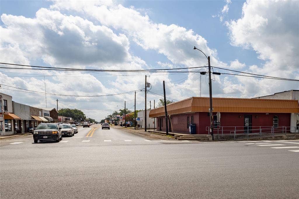 101 S Main Street, Quitman, TX 75783