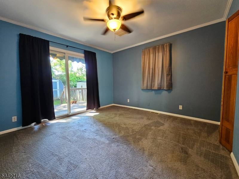 22 Amherst Way, Hopatcong Boro, NJ 07843