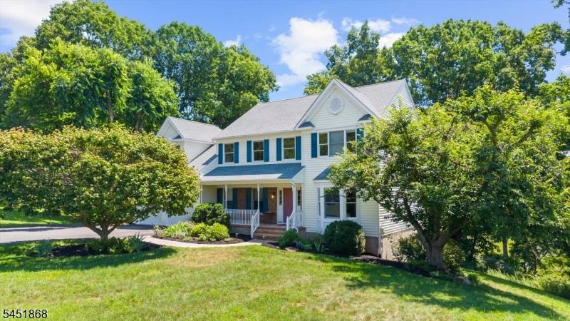 15 Austin Hill Rd, Clinton Twp., NJ 08809