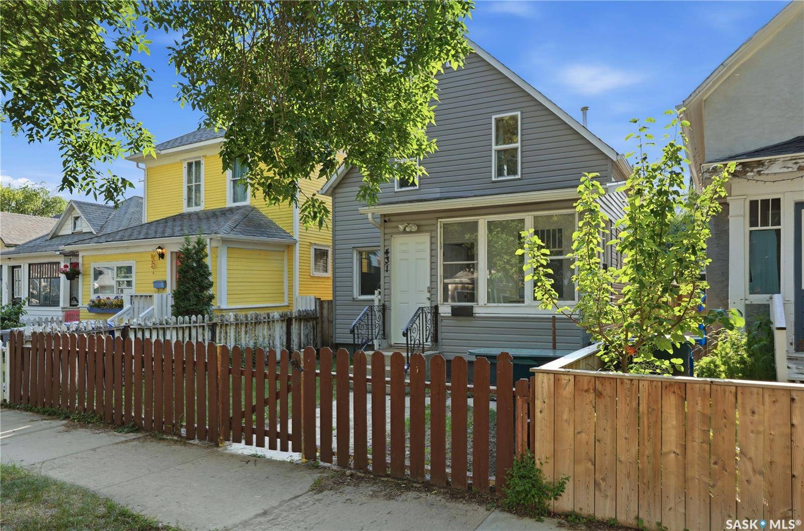 431 G AVENUE S, Saskatoon, SK S7M 1V5