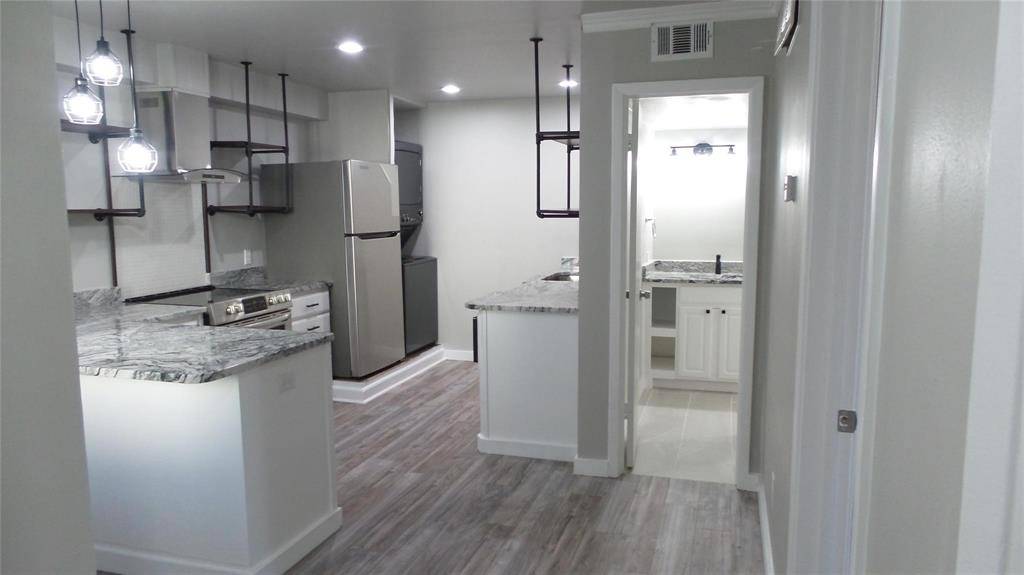 5723 Harvest Hill Road #1039, Dallas, TX 75230