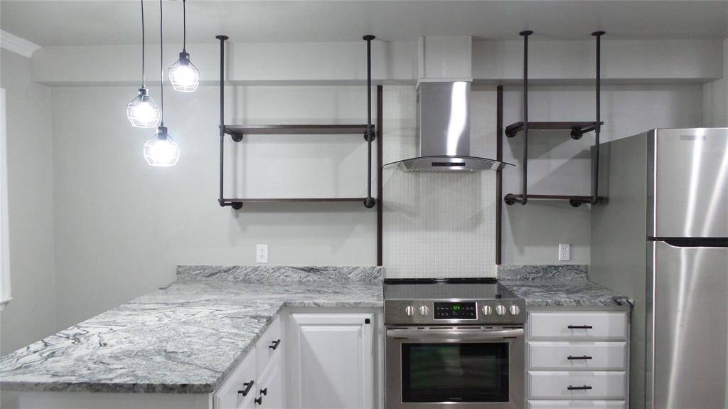 5723 Harvest Hill Road #1039, Dallas, TX 75230