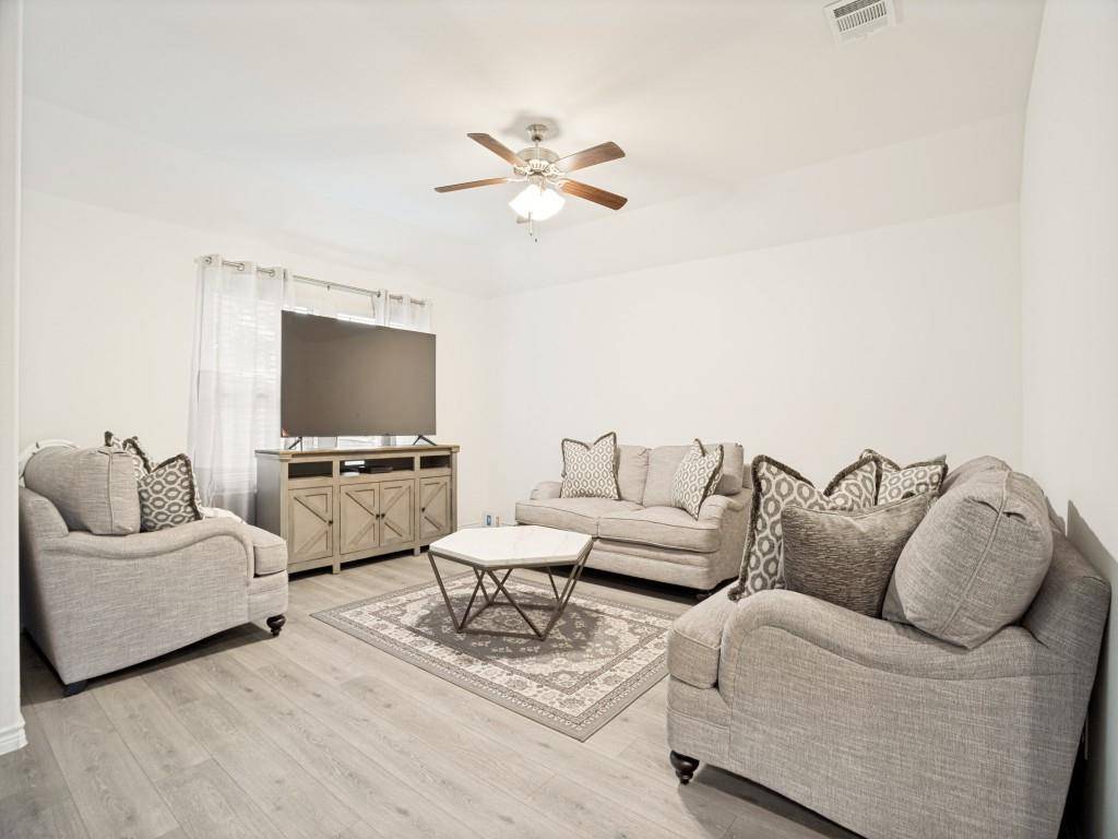 2008 Chisos Court, Princeton, TX 75407