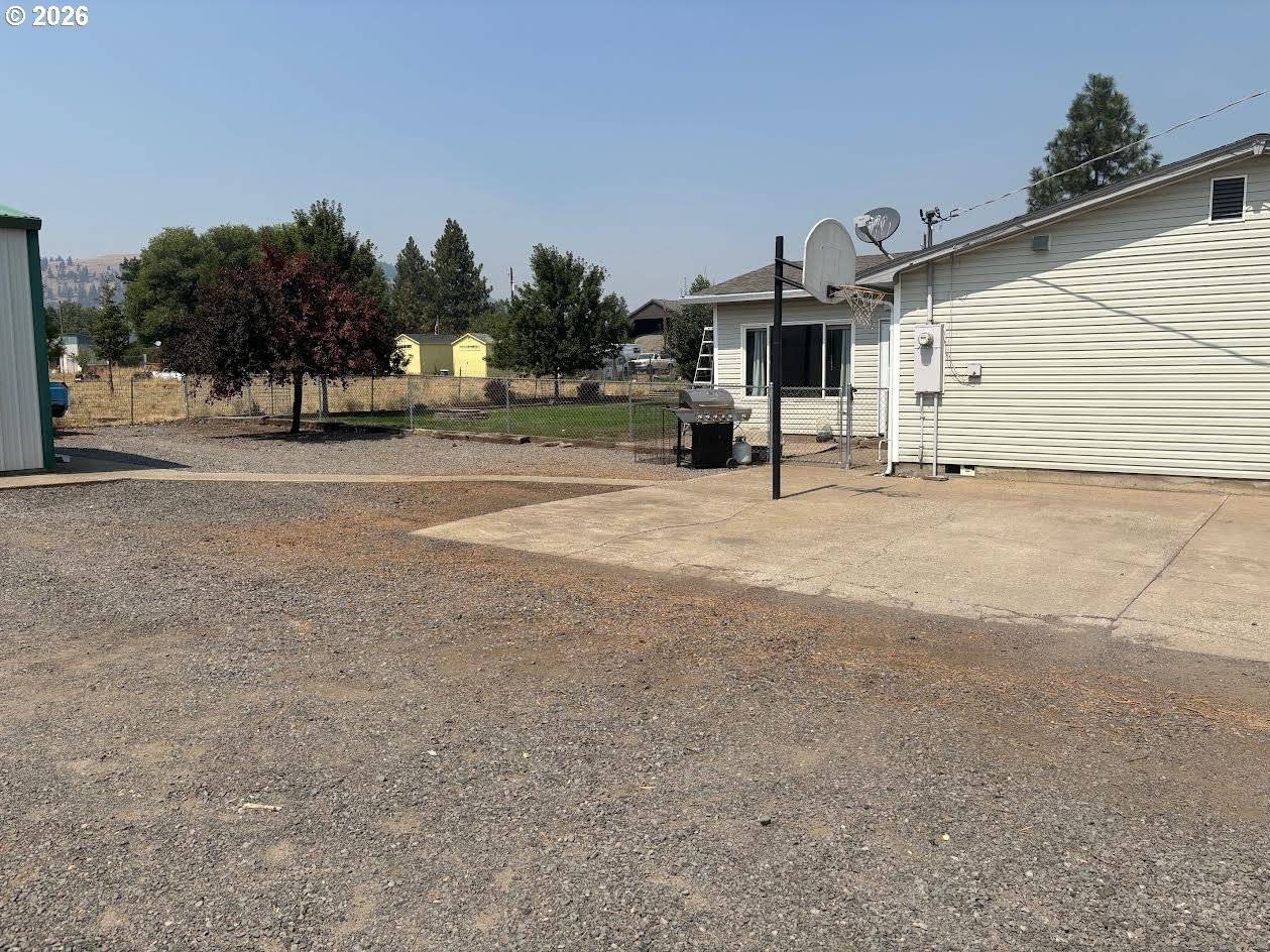 160 S 17th st, Elgin, OR 97827
