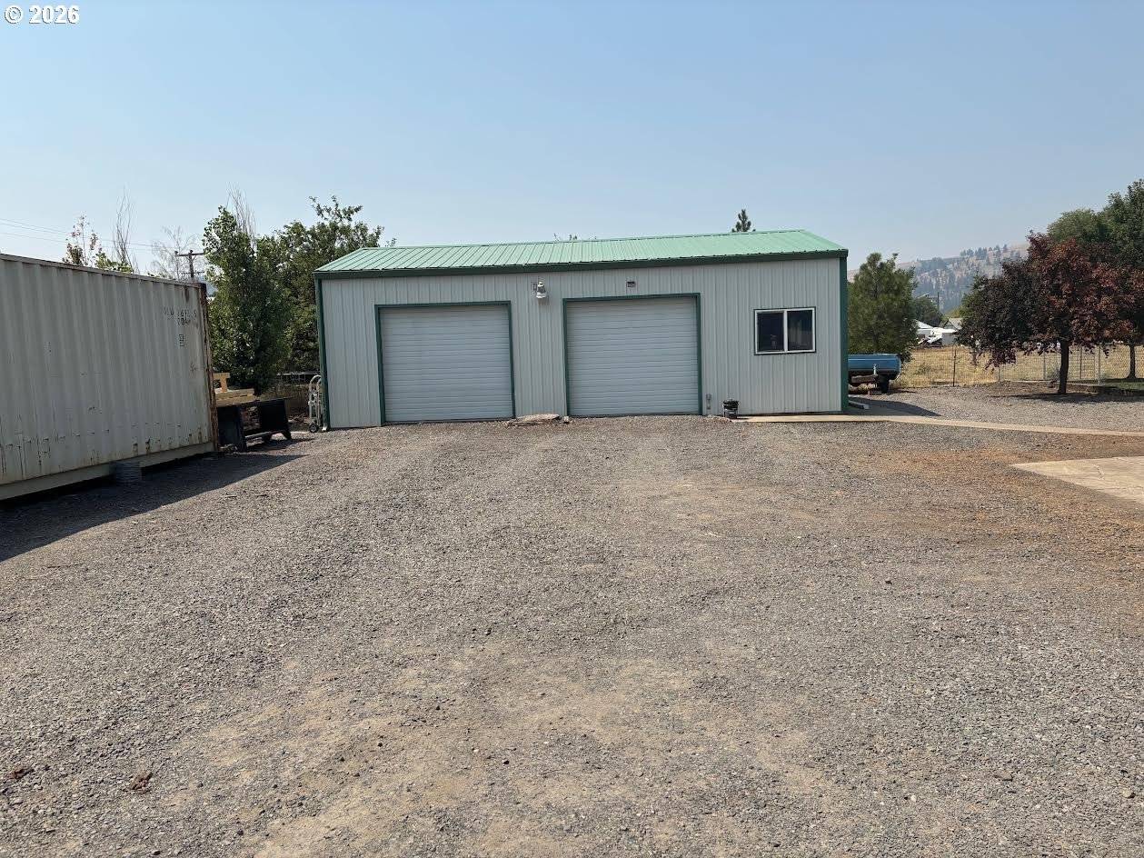 160 S 17th st, Elgin, OR 97827