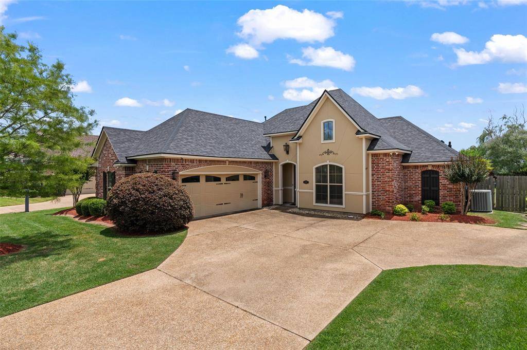 407 Carnaby Court, Bossier City, LA 71111