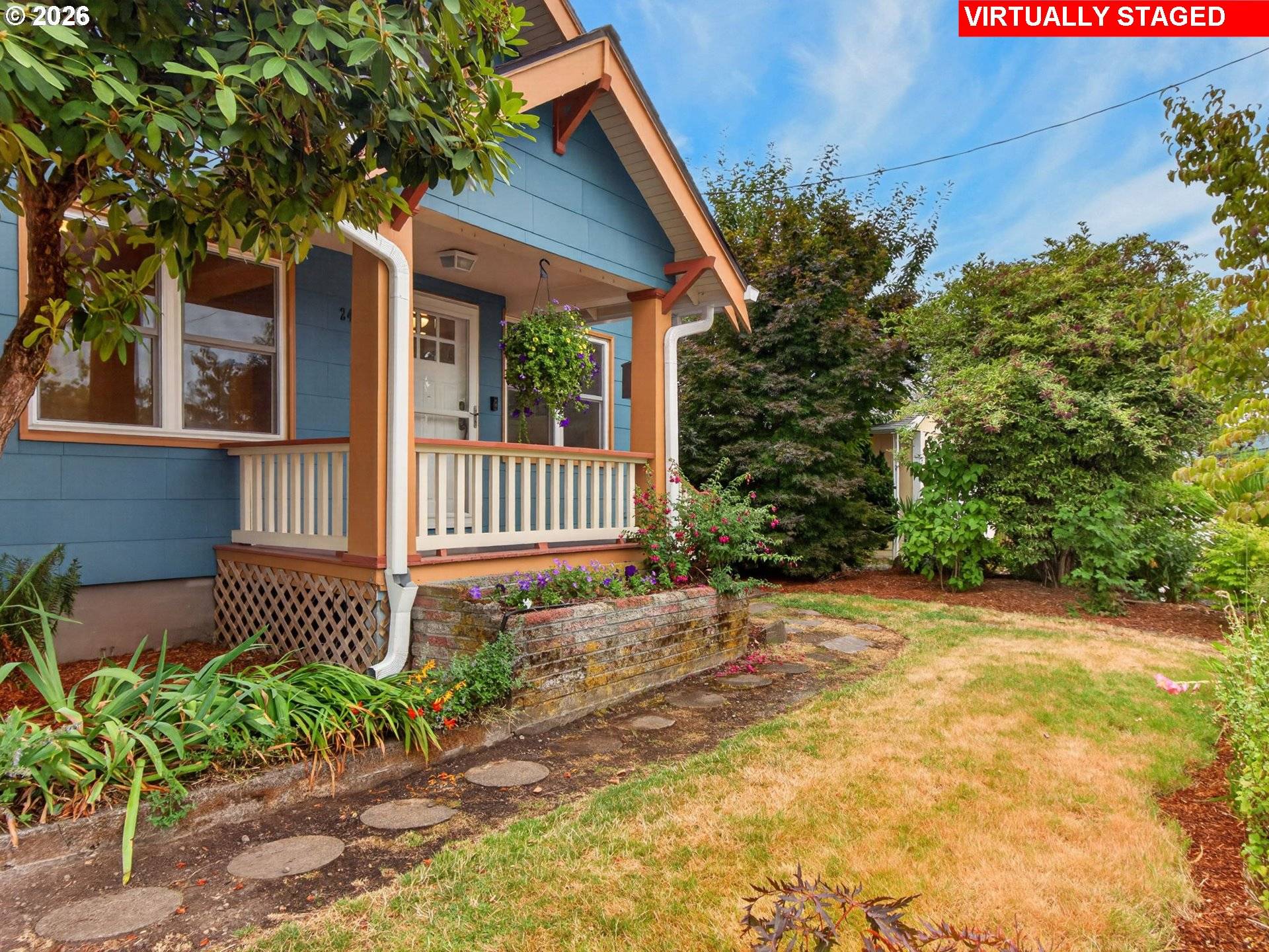 245 W BERKELEY ST, Gladstone, OR 97027