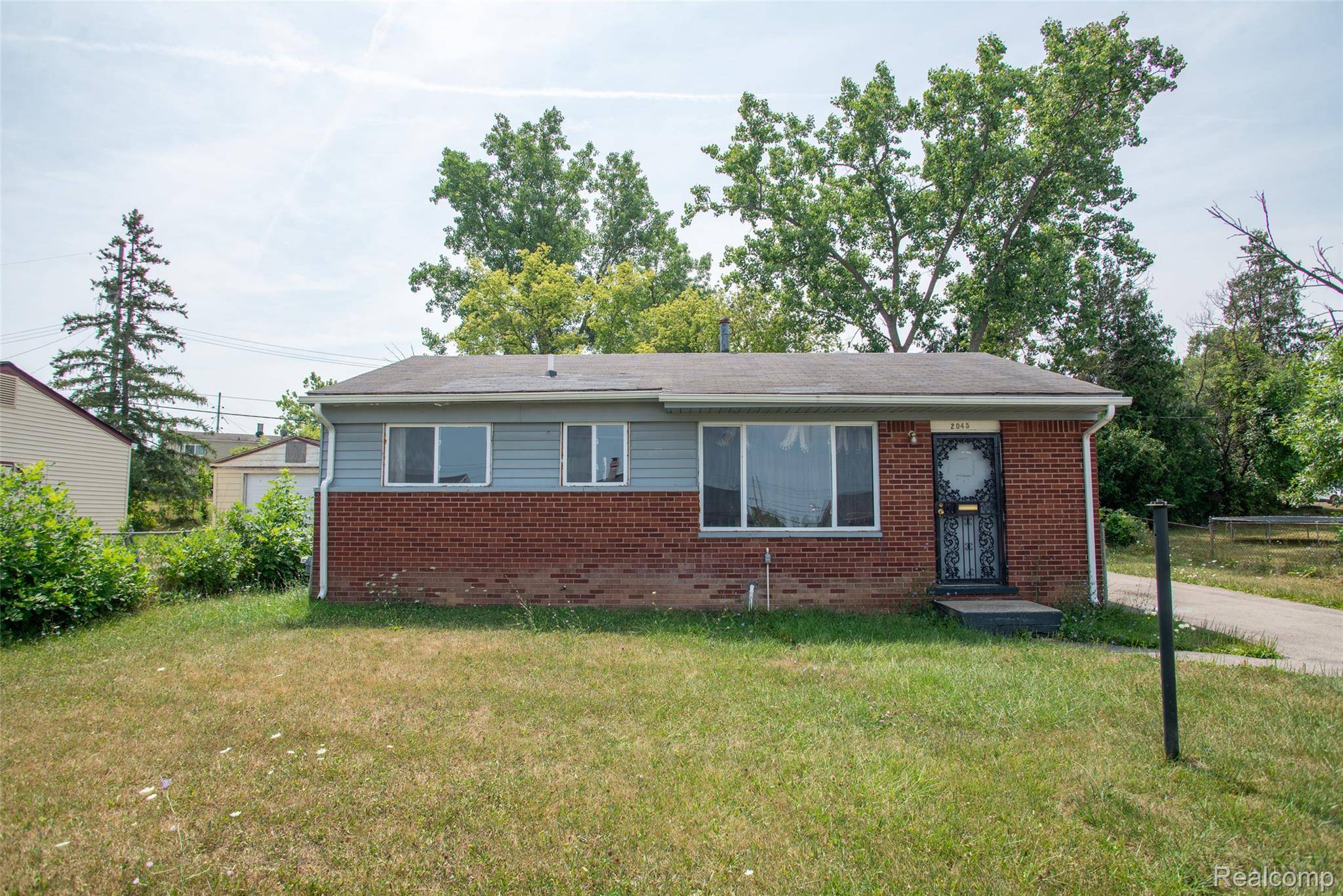 2045 Flamingo DR, Mt. Morris Township, MI 48458