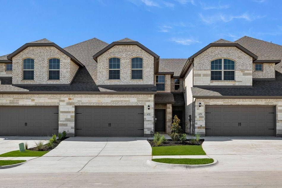 672 Sandiford, Mansfield, TX 76063
