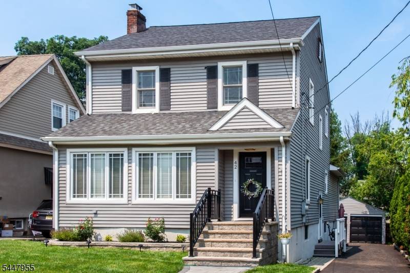 42 Otsego Rd, Verona Twp., NJ 07044