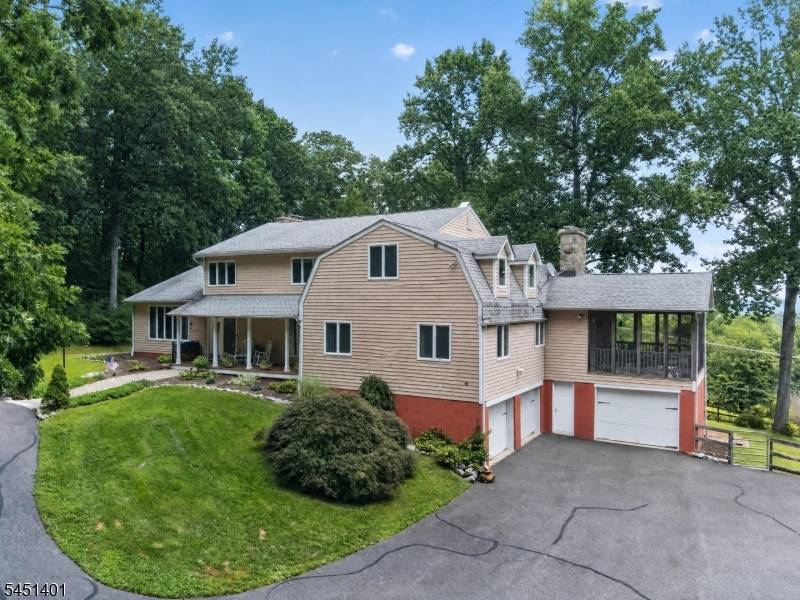 5 Beechwood Lane, Blairstown Twp., NJ 07832