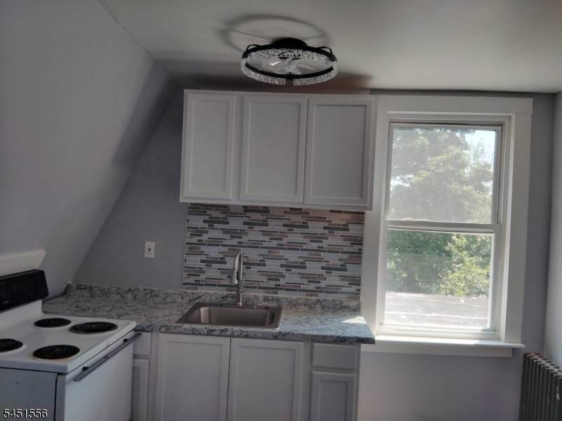 134 Florence Ave, Irvington Twp., NJ 07111