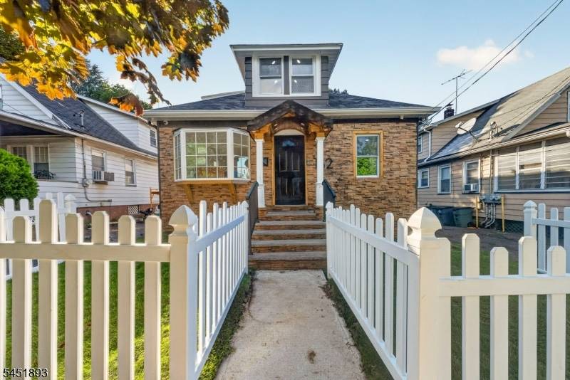 162 Summit Ave, Bloomfield Twp., NJ 07003