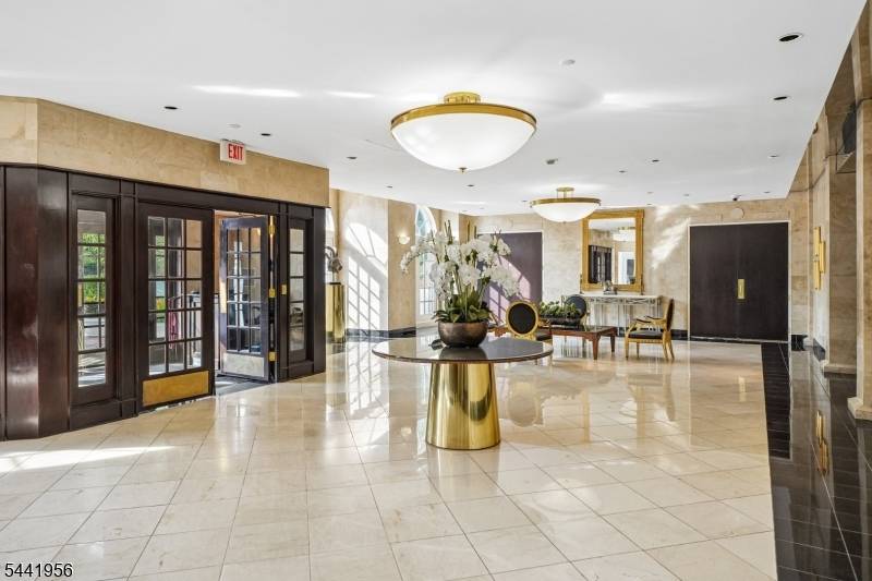616 S Orange Ave #3C, Maplewood Twp., NJ 07040